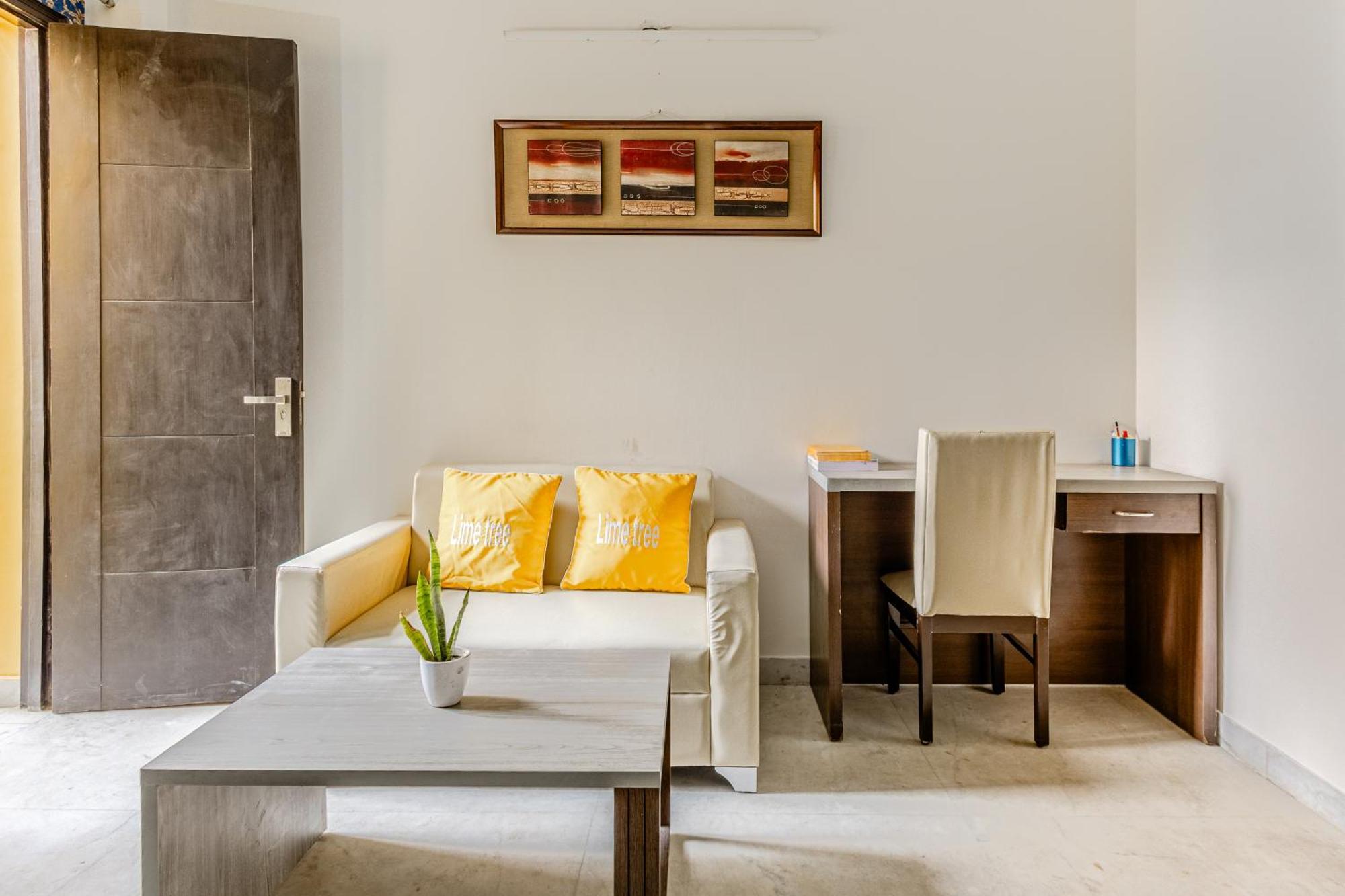 Lime Tree Service Apartment Golf Course Road, Гургаон Экстерьер фото