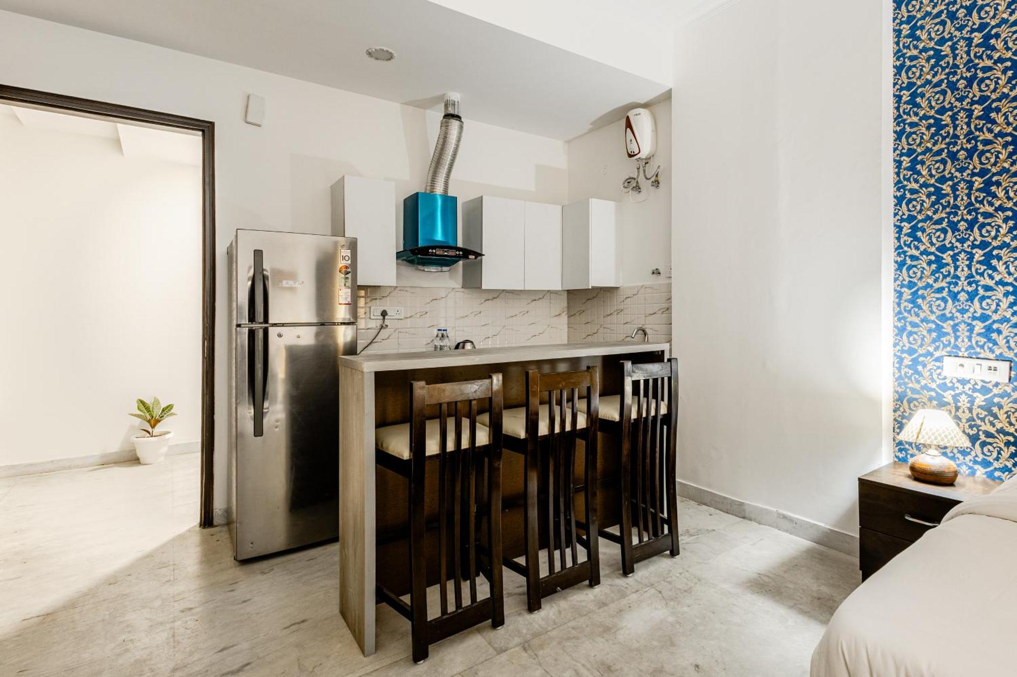 Lime Tree Service Apartment Golf Course Road, Гургаон Экстерьер фото