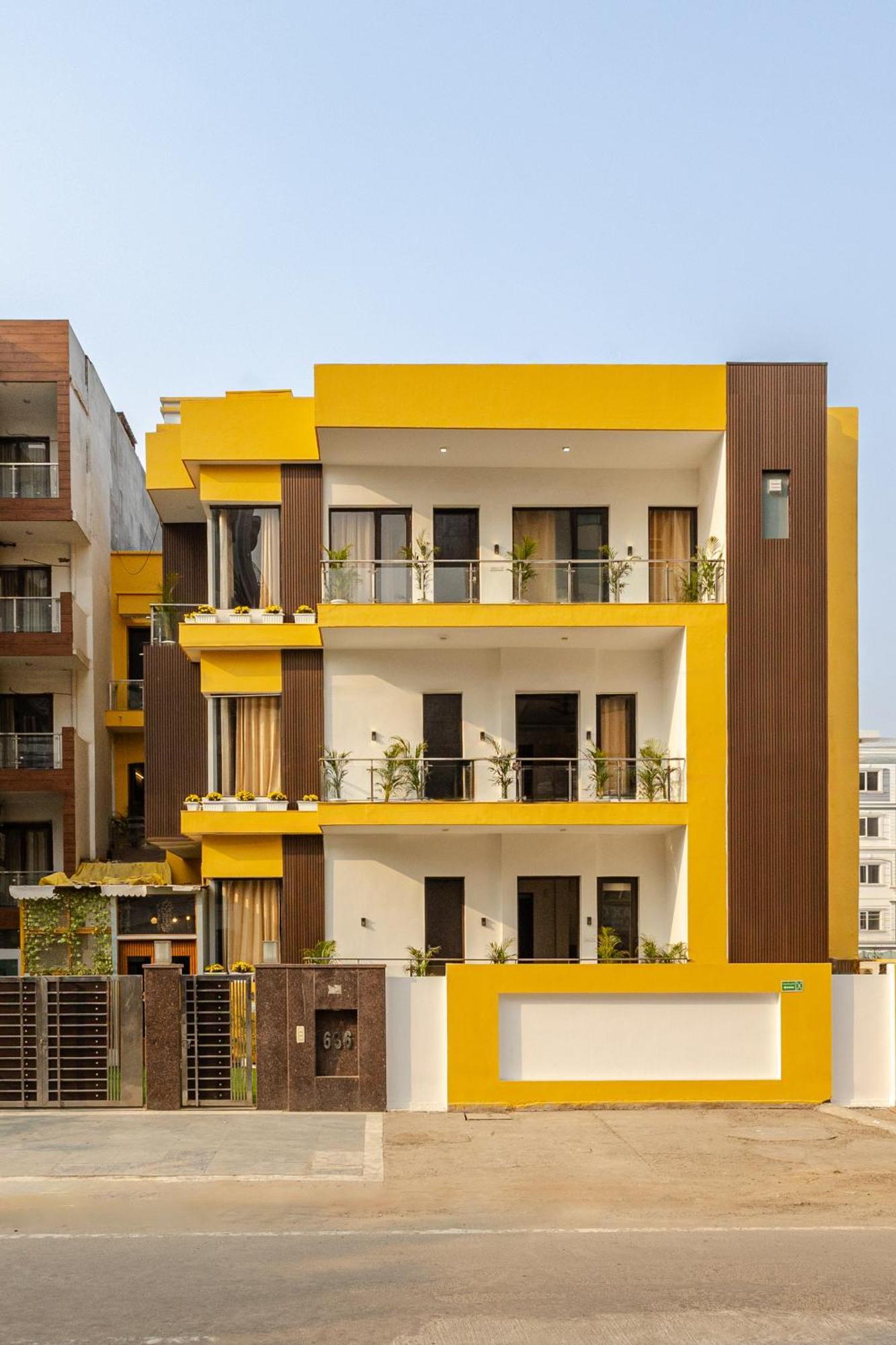 Lime Tree Service Apartment Golf Course Road, Гургаон Экстерьер фото