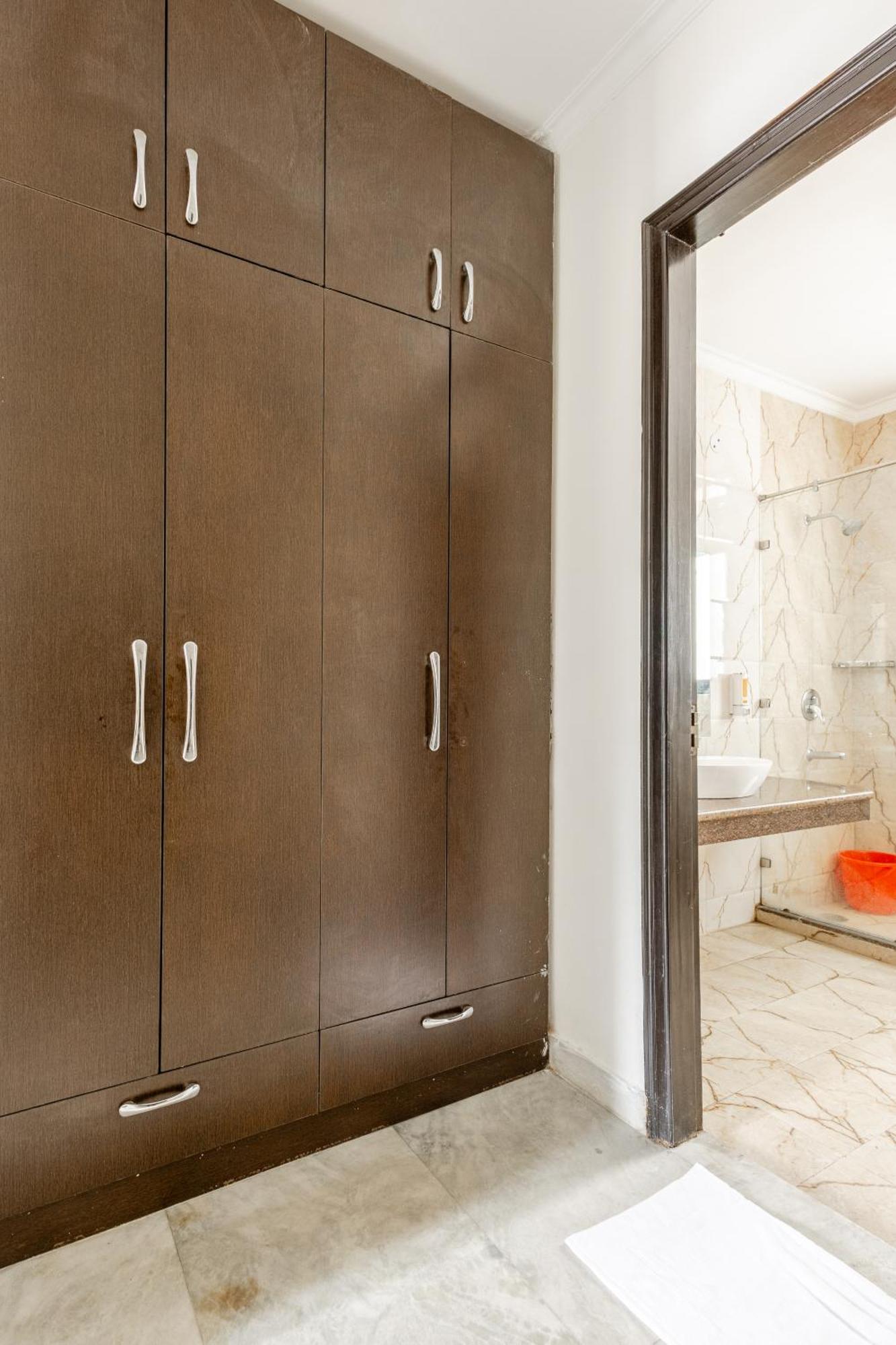 Lime Tree Service Apartment Golf Course Road, Гургаон Экстерьер фото