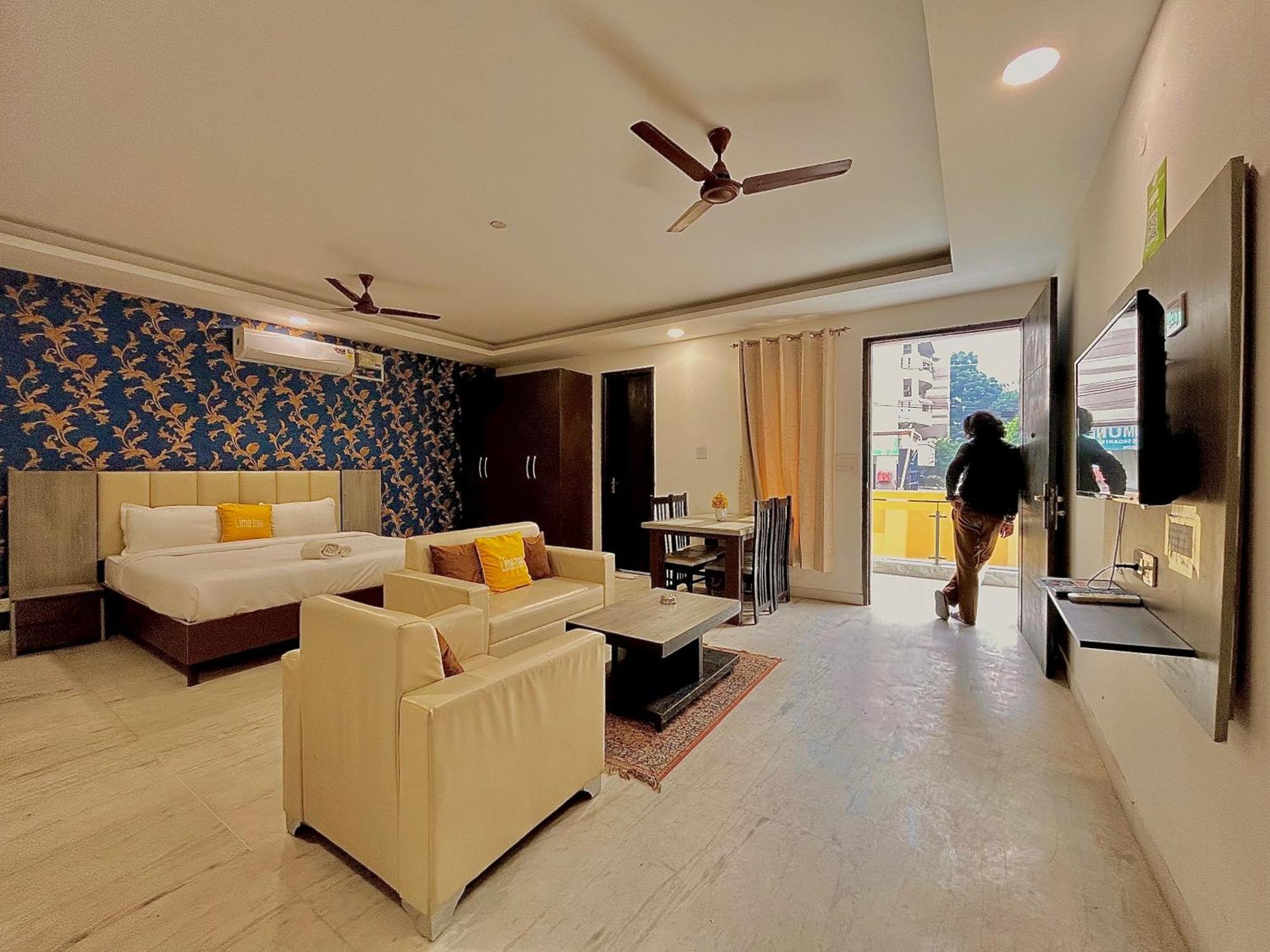 Lime Tree Service Apartment Golf Course Road, Гургаон Экстерьер фото