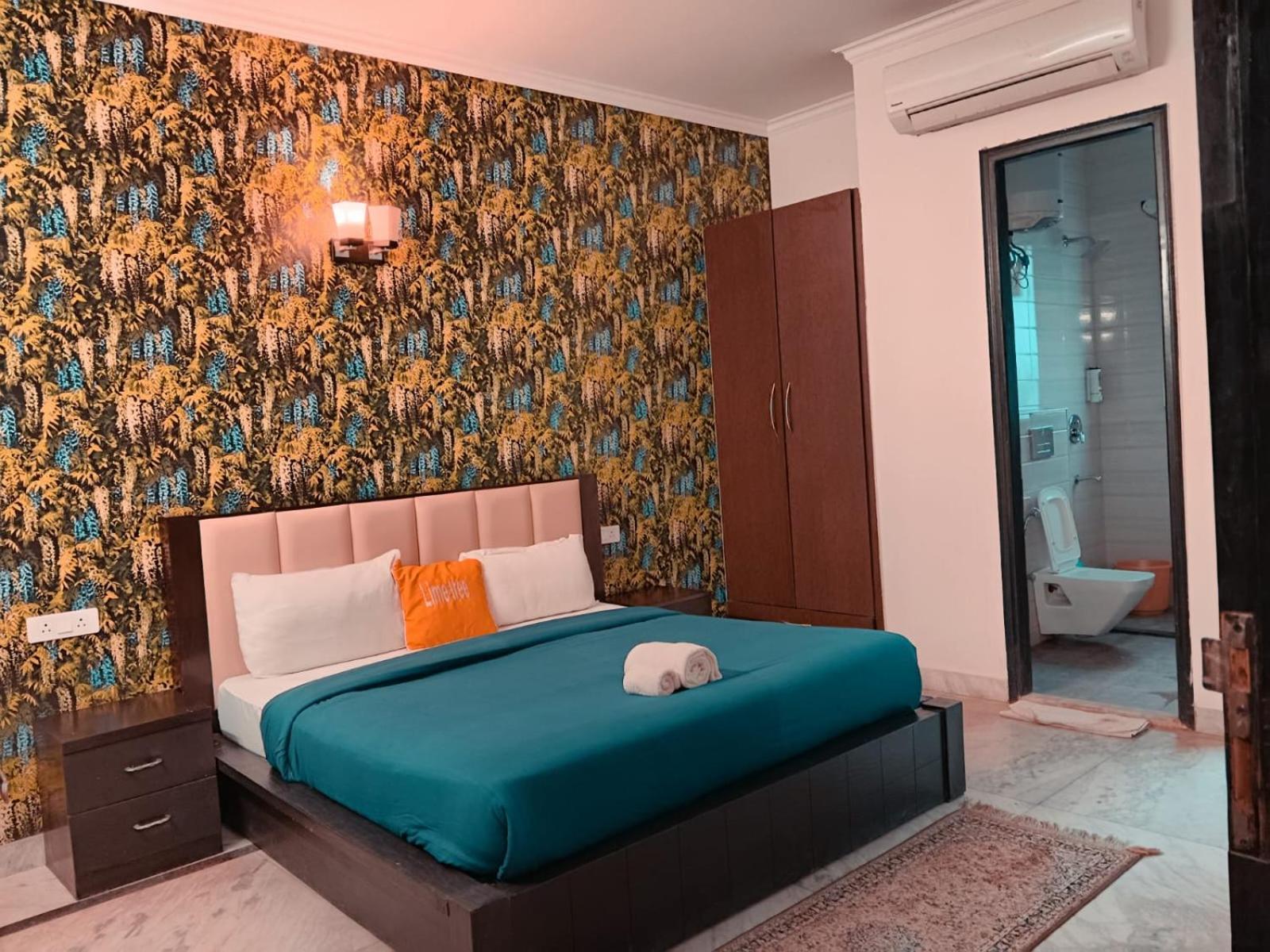 Lime Tree Service Apartment Golf Course Road, Гургаон Экстерьер фото