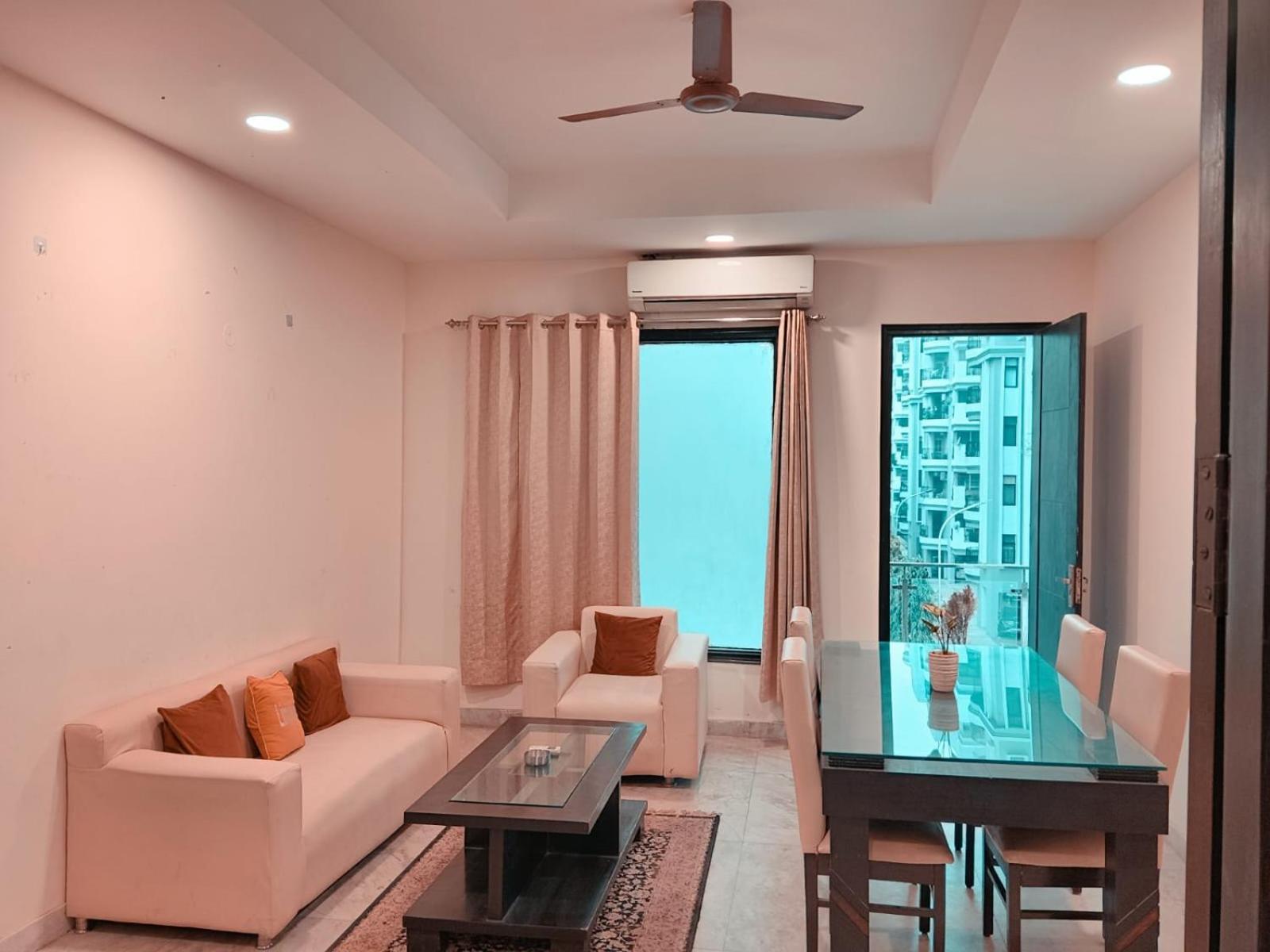 Lime Tree Service Apartment Golf Course Road, Гургаон Экстерьер фото